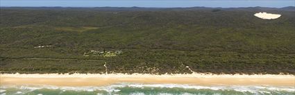 Dilli Village - Fraser Island - QLD (PBH4 00 16205)